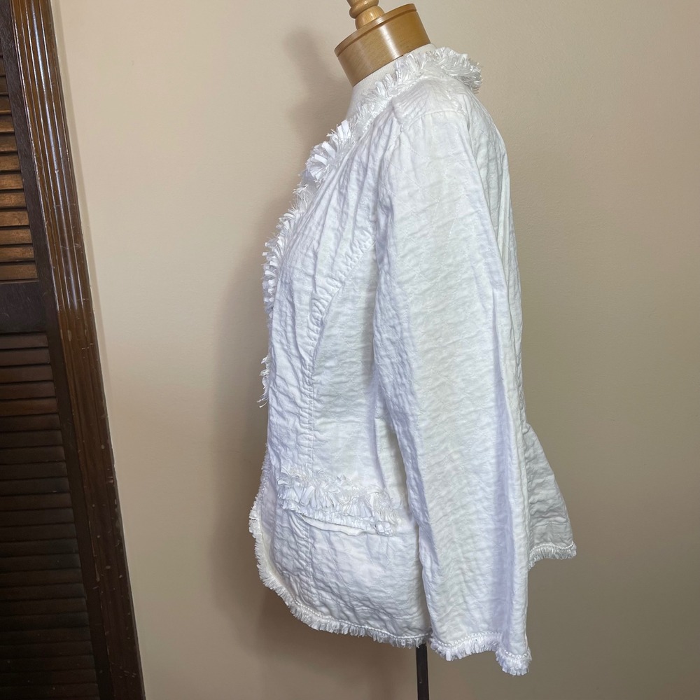 Chicos Womens White Quilted Open Front Jacket Ribbon Fringe Trim Size 3 XL - Picture 2 of 7